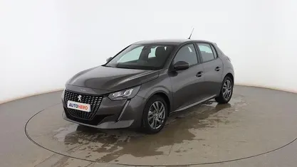 Gris Usado 2021 Peugeot 208 Active Utilitario | 11.899 € (Precio justo)