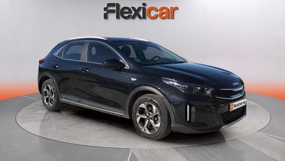 Usado Kia XCeed 120 CV (88 kW) 2023 Negro SUV