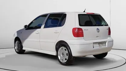 Usado VW Polo Trendline 75 CV (55 kW) 2000 Blanco Utilitario