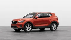 Rojo Nuevo 2025 Volvo XC40 Core SUV | 38.900 € (Precio justo)