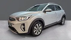 Usado 2024 Kia Stonic SUV | 20.500 € (Precio justo)