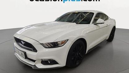 Usado Ford Mustang Fastback 314 CV (230 kW) 2016 Blanco Coupe