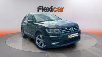 Usado VW Tiguan Advance 150 CV (110 kW) 2021 Negro SUV