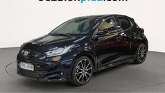 Negro Usado 2024 Toyota Yaris Hybrid Sport Utilitario | 22.719 € (Precio justo)