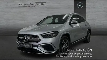Blanco Usado 2025 Mercedes GLA250 AMG line SUV | 43.490 € (Precio justo)