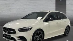 Blanco polar Usado 2024 Mercedes B200 AMG line Monovolumen | 35.900 € (Precio justo)