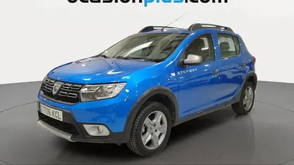 Usado Dacia Sandero Stepway 90 CV (66 kW) 2017 Azul Utilitario