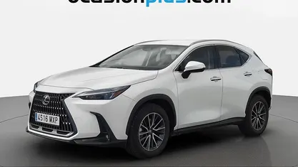 Blanco Usado 2025 Lexus NX350h SUV | 50.455 € (Precio justo)