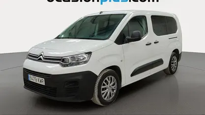 Usado Citroën Berlingo Live 100 CV (73 kW) 2019 Blanco Monovolumen