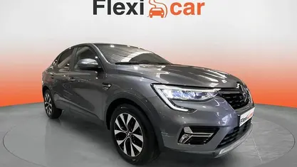 Usado Renault Arkana Zen 145 CV (106 kW) 2022 SUV