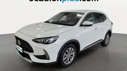 Käytetty MG HS Comfort 162 HP (119 kW) 2024 Valkoinen Katumaasturi