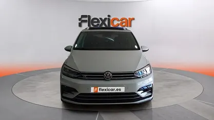 Käytetty VW Touran Sportline 150 HP (110 kW) 2017 Valkoinen Tila-auto