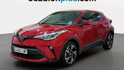 Usado Toyota C-HR Advance 122 CV (89 kW) 2022 Rojo SUV