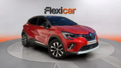 Usado Renault Captur Techno 91 CV (66 kW) 2024 Rojo SUV