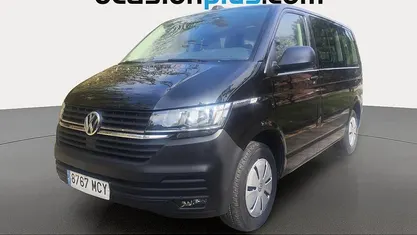Usado VW Caravelle Comfortline 179 CV (131 kW) 2022 Negro Monovolumen