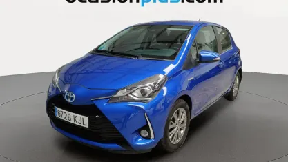 Usado Toyota Yaris Active 100 CV (73 kW) 2018 Azul Utilitario
