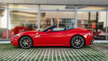 Usado Ferrari California 489 CV (359 kW) 2013 Descapotable