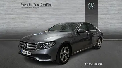 Usado Mercedes E300 245 CV (180 kW) 2017 Gris Berlina