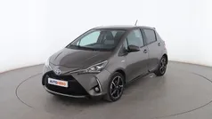 Gris Usado 2018 Toyota Yaris Hybrid Utilitario | 15.299 € (Precio justo)