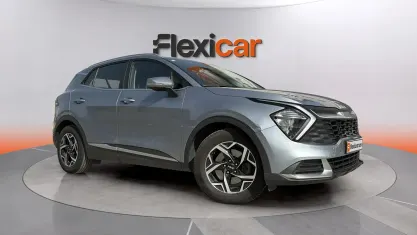 Usado Kia Sportage 136 CV (100 kW) 2023 Gris SUV