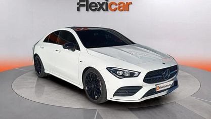Usado Mercedes CLA200 150 HP (110 kW) 2022 Branco Coupé