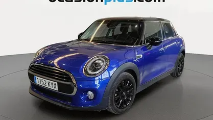 Używany Mini Cooper 102 KM (75 kW) 2019 Niebieski Hatchback
