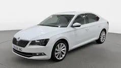 Blanco Usado 2016 Skoda Superb Style Berlina | 17.590 € (Precio justo)
