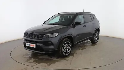 Occasion Jeep Compass Summit 131 PK (96 kW) 2024 Grijs SUV