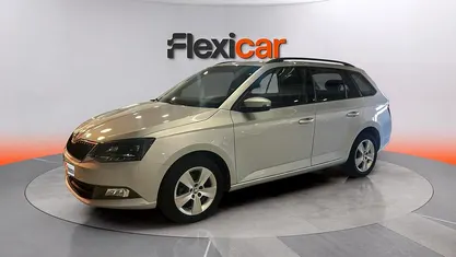 Usado Skoda Fabia Active 90 CV (66 kW) 2017 Familiar