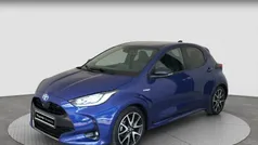 Azul Usado 2021 Toyota Yaris Hybrid Plus Berlina | 18.400 € (Precio justo)