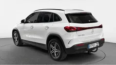 Mercedes EQA250