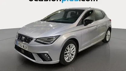 Usado Seat Ibiza FR 110 CV (80 kW) 2023 Utilitario