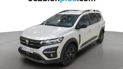 Usado Dacia Jogger Extreme 101 CV (74 kW) 2022 Gris plata Monovolumen