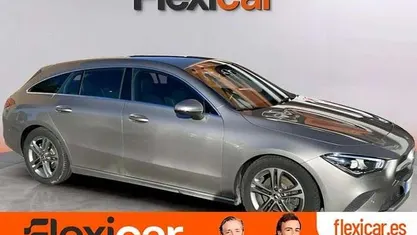 Marrón Usado 2020 Mercedes CLA200 Shooting Brake Familiar | 20.490 € (Precio justo)