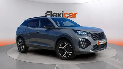 Usado Peugeot 2008 Allure 101 CV (74 kW) 2023 Gris SUV