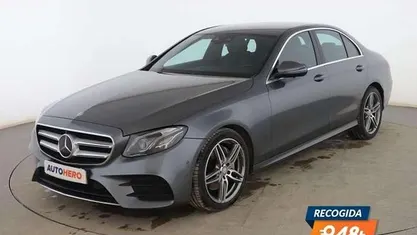 Usado Mercedes E220 AMG line 196 CV (144 kW) 2016 Gris Berlina