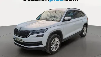 Käytetty Skoda Kodiaq Ambition 150 HP (110 kW) 2021 Valkoinen Katumaasturi