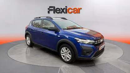 Usado Dacia Sandero Essentiel 101 CV (74 kW) 2024 Azul Utilitario