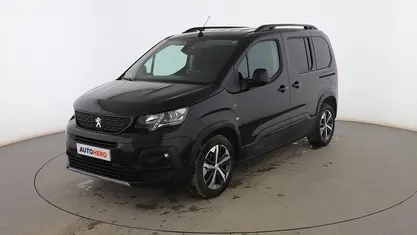 Usado Peugeot Rifter GT 102 CV (75 kW) 2021 Monovolumen