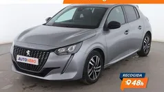 Usado 2023 Peugeot 208 Allure Utilitario | 15.999 € (Precio justo)