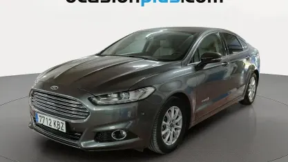 Usado Ford Mondeo Titanium 187 CV (137 kW) 2017 Negro Berlina