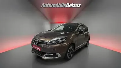 Usado Renault Scénic III Bose Edition 131 CV (96 kW) 2014 Marrón Monovolumen