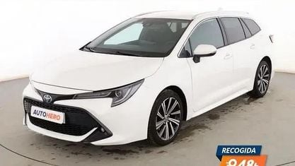 Usado Toyota Corolla Style 196 HP (144 kW) 2022 Branco Carrinha