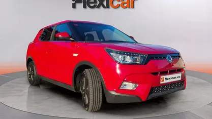 Usado 2017 Ssangyong (KGM) Tivoli SUV | 8490 € (Precio justo)