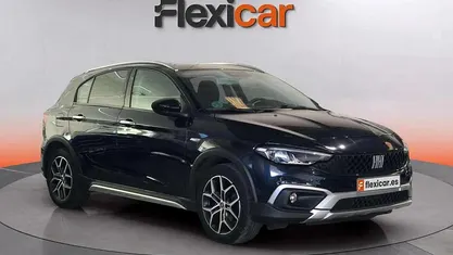 Usado Fiat Tipo Cross 101 CV (74 kW) 2021 Berlina
