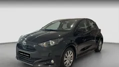 Negro Usado 2024 Toyota Yaris Active | 19.990 € (Precio justo)