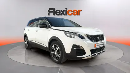 Usado Peugeot 5008 GT-line 131 CV (96 kW) 2019 Blanco SUV