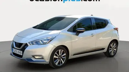Usado Nissan Micra N-Connecta 90 CV (66 kW) 2018 Gris plata Utilitario