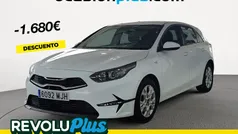 Usado 2023 Kia Ceed Berlina | 17.690 € (Precio justo)