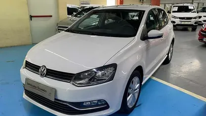 Usado VW Polo 90 CV (66 kW) 2016 Blanco Berlina